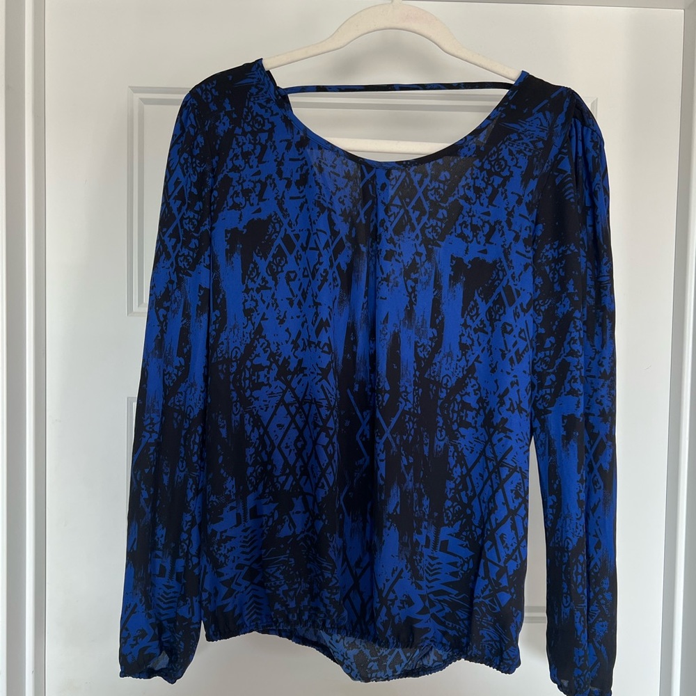 Long sleeve blouse